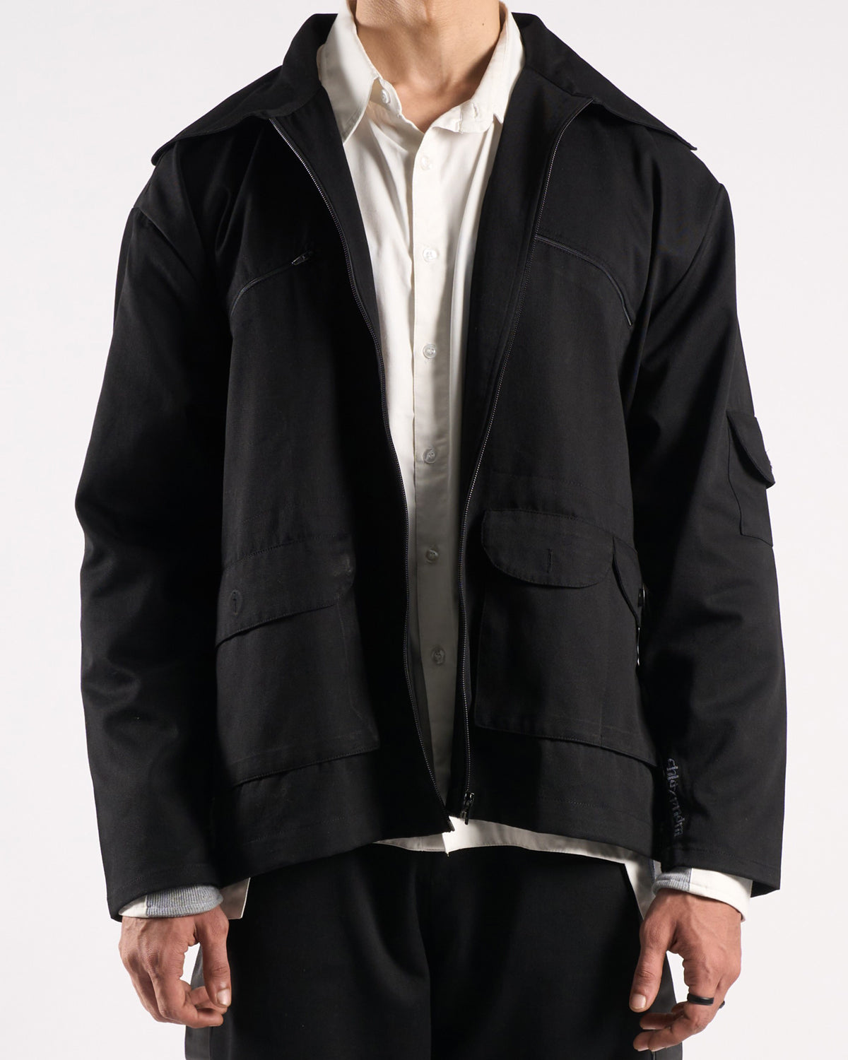 UTILITY JACKET