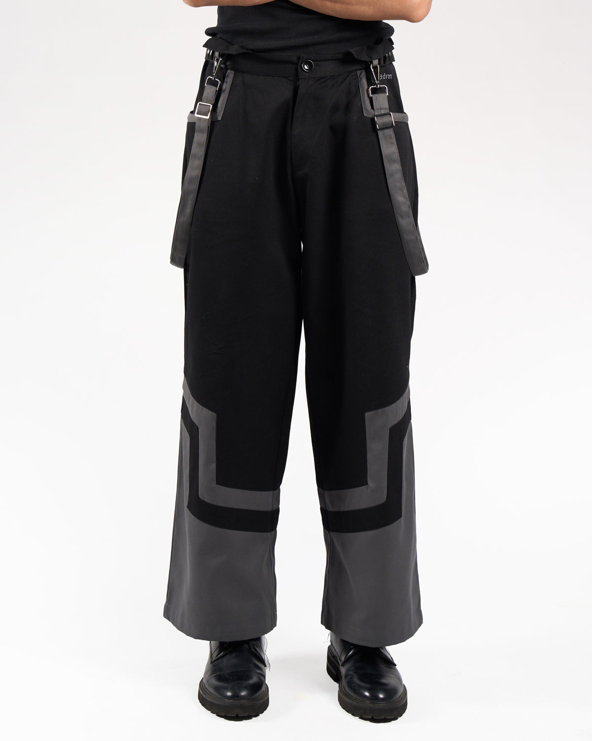 SYMMETRICAL PANTS